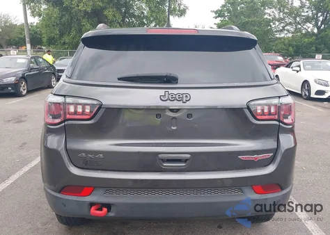 2017 Jeep Compass Trailhawk 4X4 z USA, uszkodzony, nr VIN 3C4NJDDB5HT607399